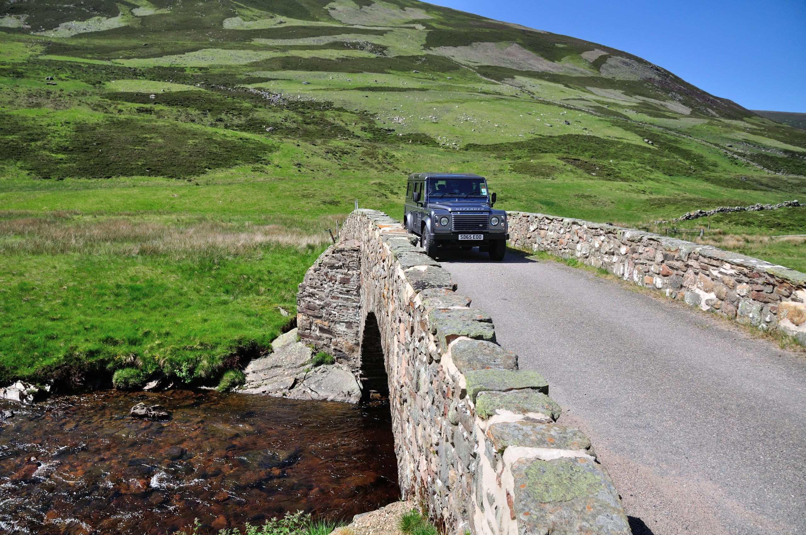 Land Rover Defender Defender Mietwagen Tour, Reisen nach Schottland