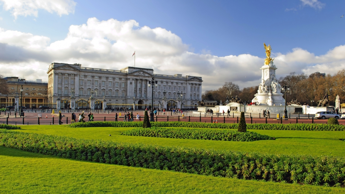 Buckingham Palace Gardens London