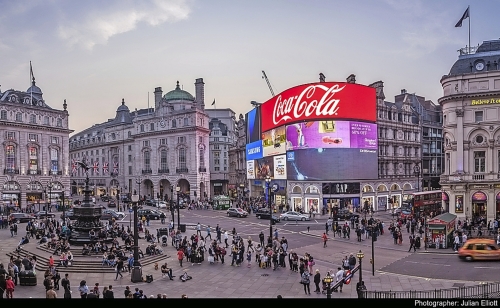 Piccadilly Circus 