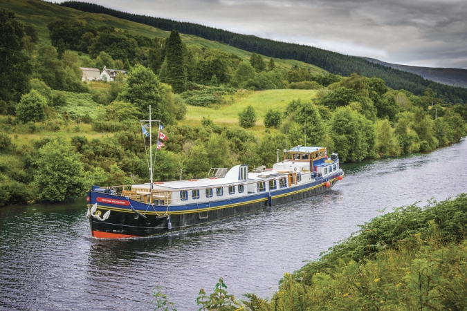 Flusskreuzfahrt über den Loch Ness in Schottland