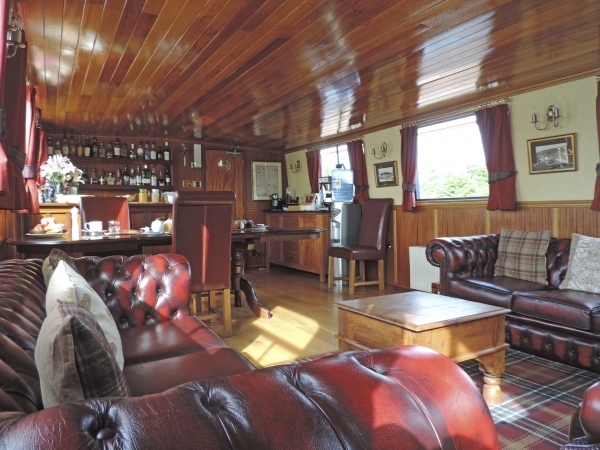 Flusskreuzfahrt über den Loch Ness in Schottland