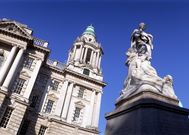 Städtereise Buntes Belfast