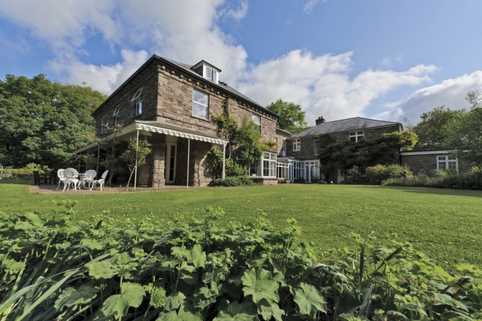 Nythfa House HF Holidays