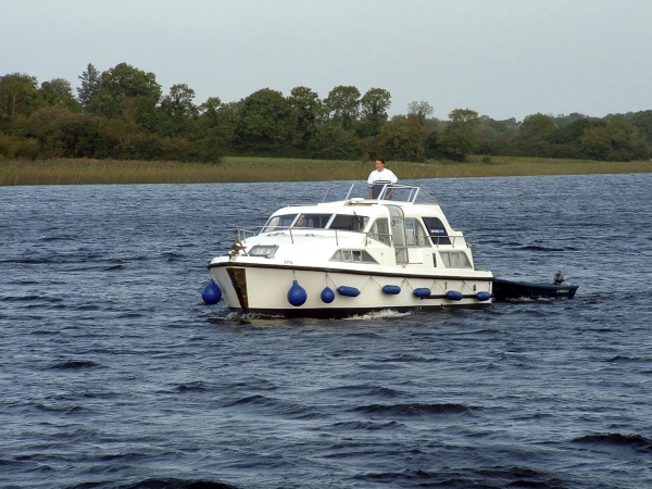 Hausbooturlaub Lough Erne Irland